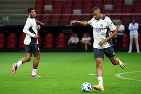 年轻球员中 年轻球员中